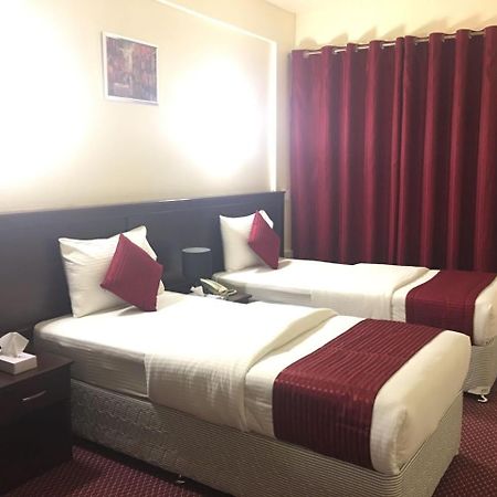 Simba Hotel Dubai Buitenkant foto
