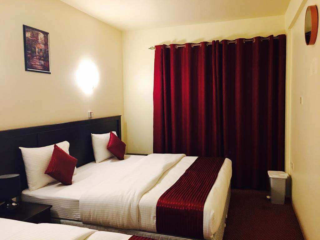 Simba Hotel Dubai Buitenkant foto