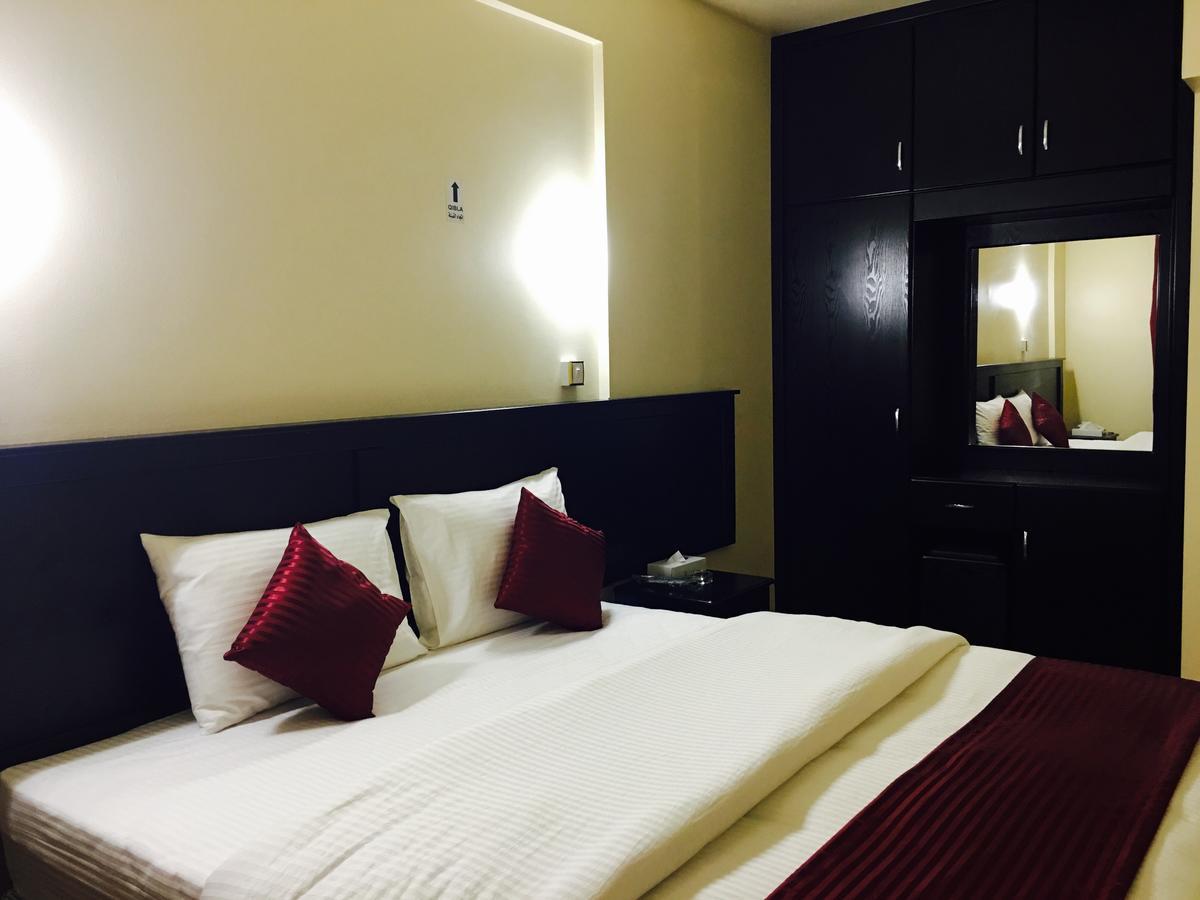Simba Hotel Dubai Buitenkant foto