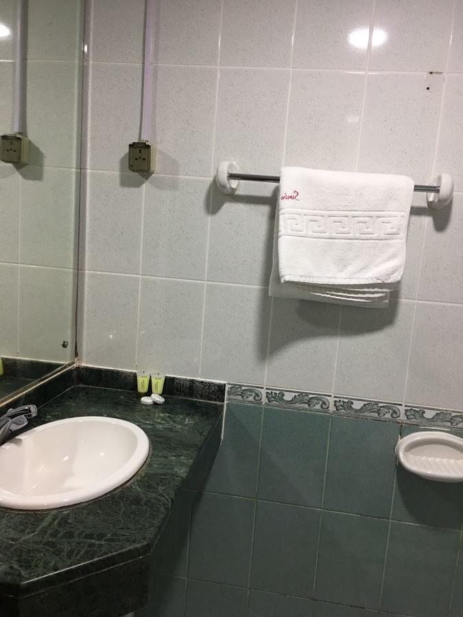 Simba Hotel Dubai Buitenkant foto