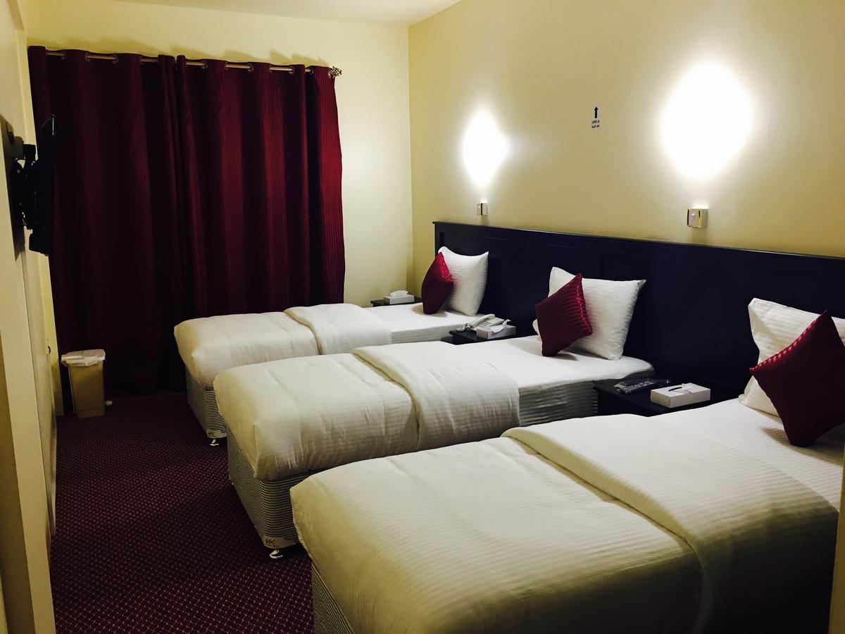 Simba Hotel Dubai Buitenkant foto